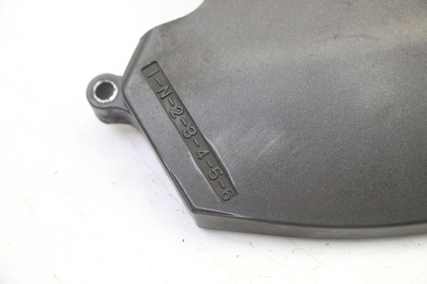 photo de SPROCKET COVER YAMAHA TDM ABS 900 (2002 - 2014) - Alternative perspective