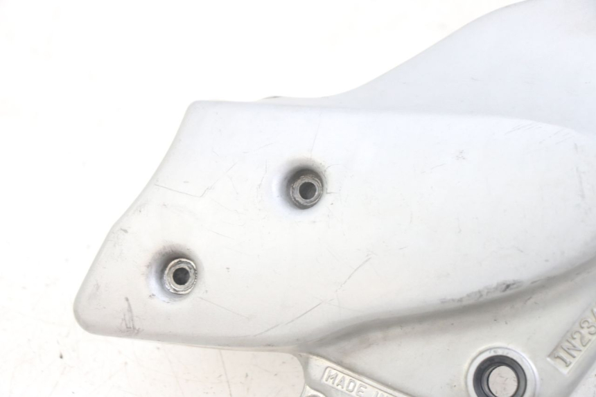 photo de SPROCKET COVER YAMAHA XJN DIVERSION 600 (2000 - 2003) - Technical close-up