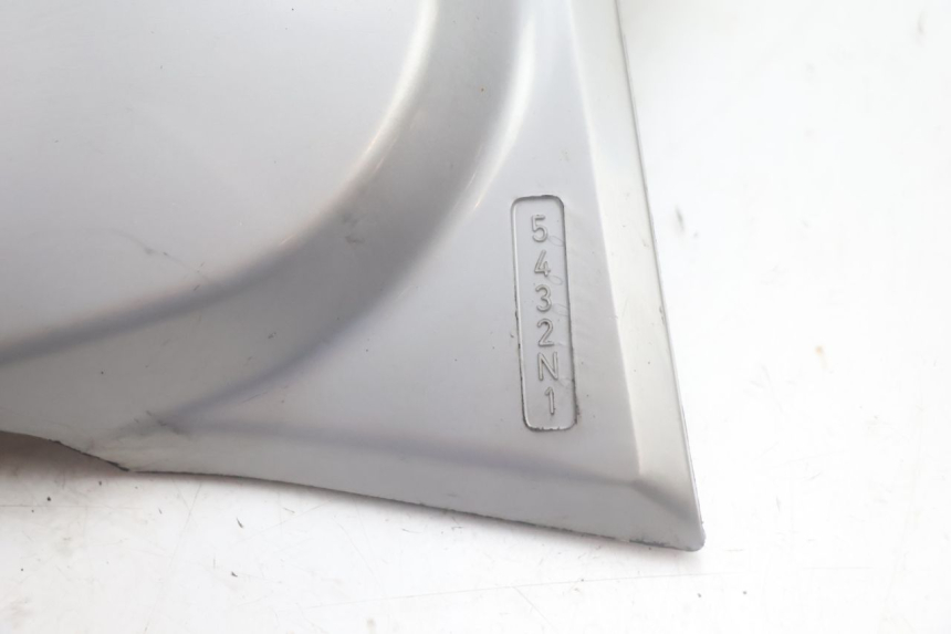 photo de SPROCKET COVER HONDA XLV VARADERO 125 (2007 - 2012) - Zoom on usage condition