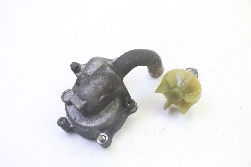 photo de WATER PUMP COVER SUZUKI BURGMAN 125 (2007 - 2014) - Main view
