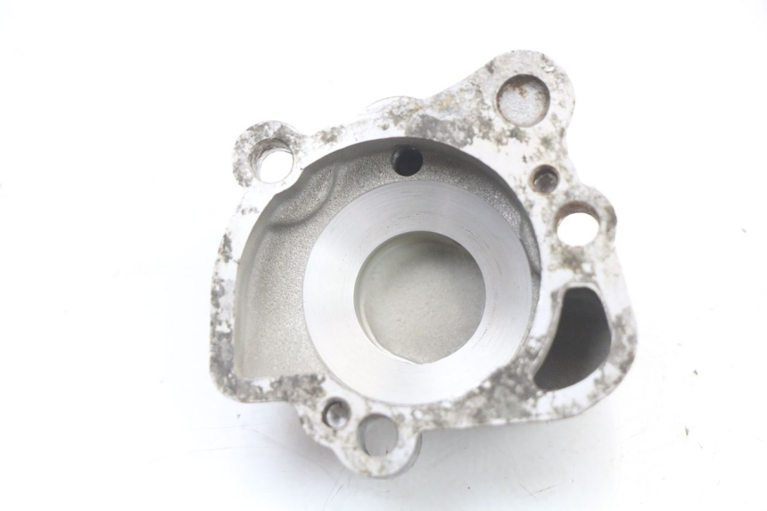 photo de WATER PUMP COVER YAMAHA DTLC 125 (1982 - 1987) - Zoom on usage condition