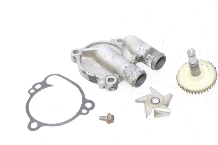 photo de WATER PUMP COVER KAWASAKI KX 85 (2014 - 2021) - Zoom on usage condition