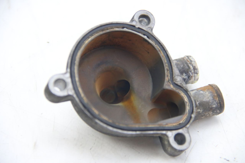 photo de WATER PUMP COVER SUZUKI SIXTEEN 125 (2008 - 2010) - Zoom on usage condition