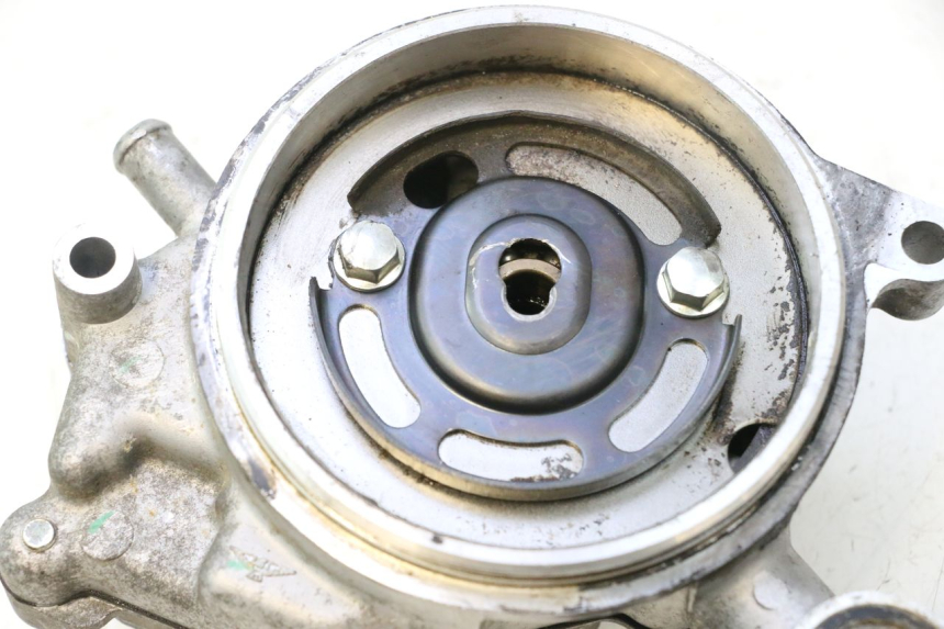 photo de WATER PUMP COVER YAMAHA X-MAX XMAX 125 (2010 - 2013) - Component detail
