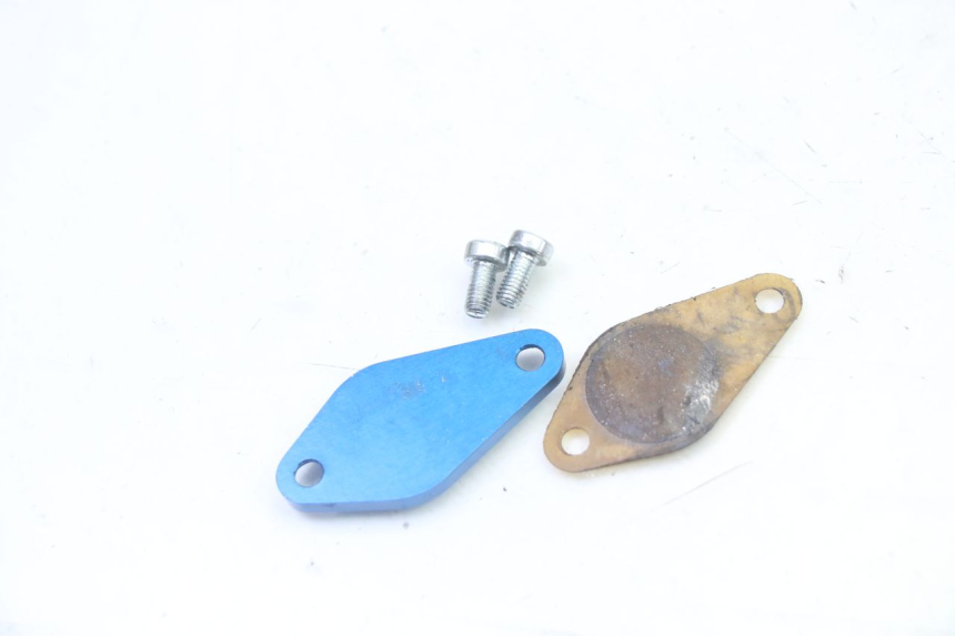 photo de OIL PUMP COVER DERBI SENDA SM DRD 50 (2008 - 2013) - Zoom on usage condition