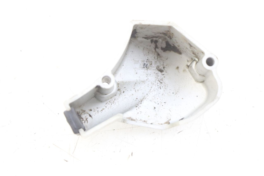 photo de OIL PUMP COVER PEUGEOT XP6 50 (1997 - 2003) - Component detail