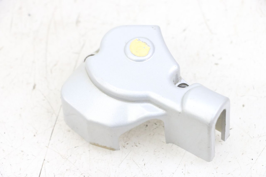 photo de OIL PUMP COVER PEUGEOT XP6 50 (1997 - 2003) - Zoom on usage condition