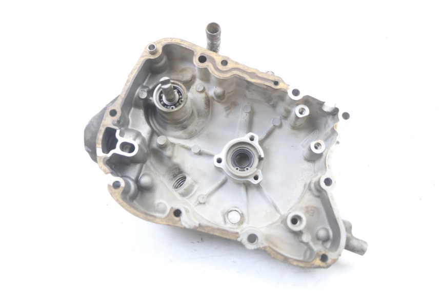 photo de STATOR COVER HONDA NES AROBASE 125 (2000 - 2003) - Technical close-up