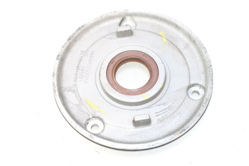 photo de STATOR COVER PIAGGIO LIBERTY IGET S 125 (2016 - 2020) - Alternative perspective