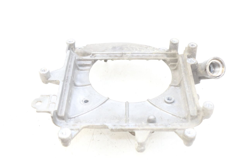 photo de STATOR COVER HONDA NHX LEAD 110 (2008 - 2010) - Alternative perspective