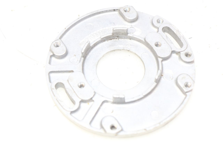 photo de STATOR COVER YAMAHA YZ 80 (1982 - 1983) - Main view