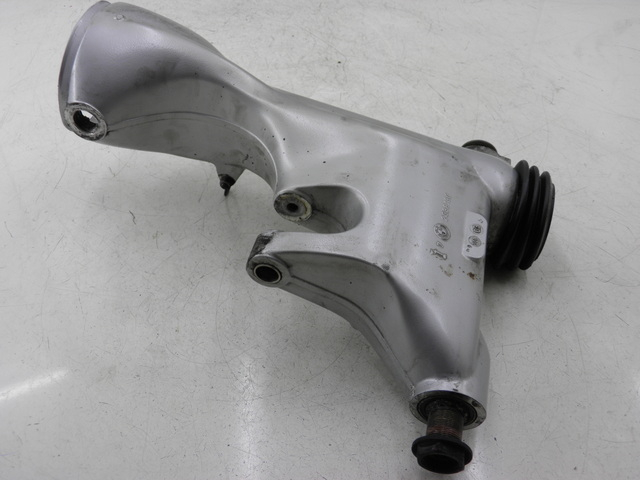 photo de REAR WHEEL SHAFT COVER BMW R RS 1150 (2001 - 2005) - Zoom on usage condition