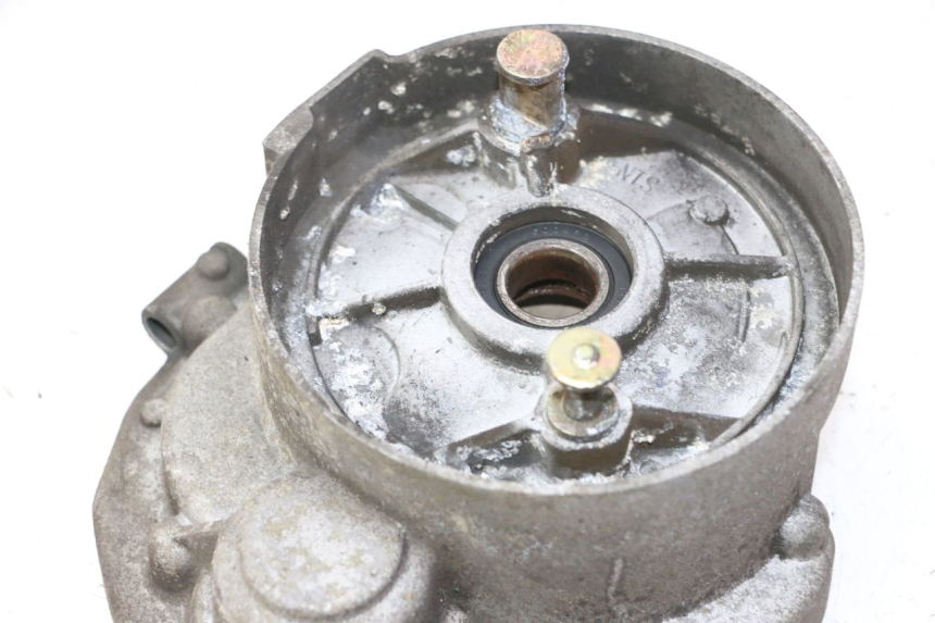 photo de REAR WHEEL SHAFT COVER SYM CROX 4T 50 (2016 - 2023) - Zoom on usage condition