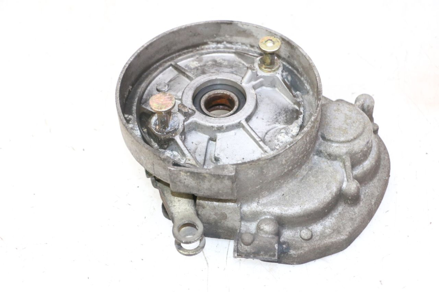 photo de REAR WHEEL SHAFT COVER SYM CROX 4T 50 (2016 - 2023) - Alternative perspective