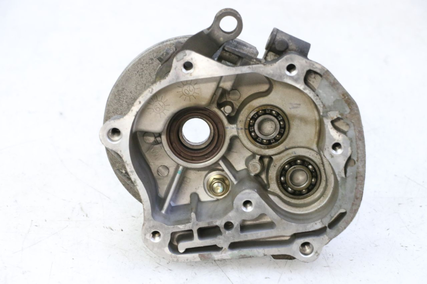 photo de REAR WHEEL SHAFT COVER SYM CROX 4T 50 (2016 - 2023) - Surface and material condition