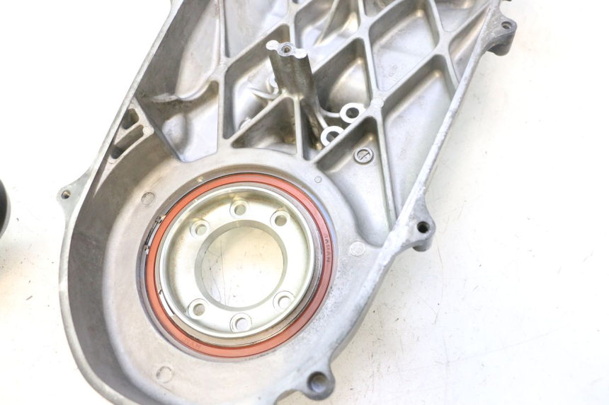 photo de REAR WHEEL SHAFT COVER HONDA FJS SILVER WING SILVERWING 400 (2005 - 2008) - Component detail