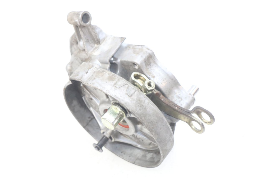 photo de REAR WHEEL SHAFT COVER KYMCO LIKE 2T 50 (2009 - 2018) - Alternative perspective