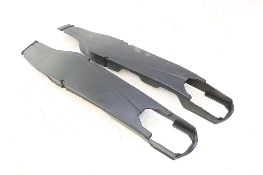 photo de REAR WHEEL SHAFT COVER HUSABERG TE 250 (2011 - 2014) - Component detail