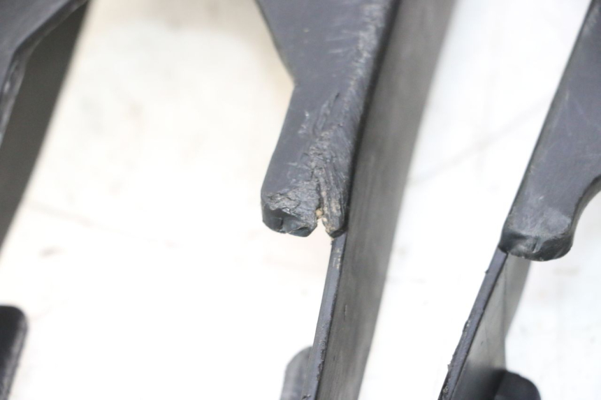 photo de REAR WHEEL SHAFT COVER HUSABERG TE 250 (2011 - 2014) - Checked used part