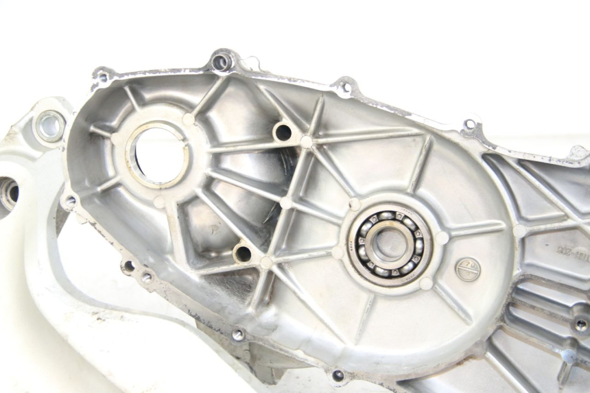 photo de REAR WHEEL SHAFT COVER YAMAHA XP T-MAX TMAX 500 (2004 - 2007) - Surface and material condition