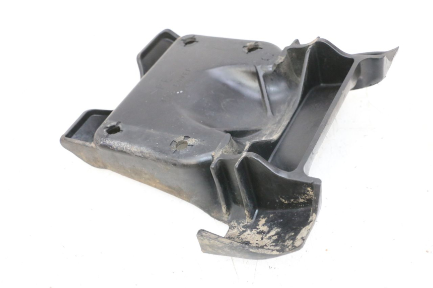 photo de REAR WHEEL SHAFT COVER YAMAHA YFM R RAPTOR 250 (2008 - 2014) - Fixing points details