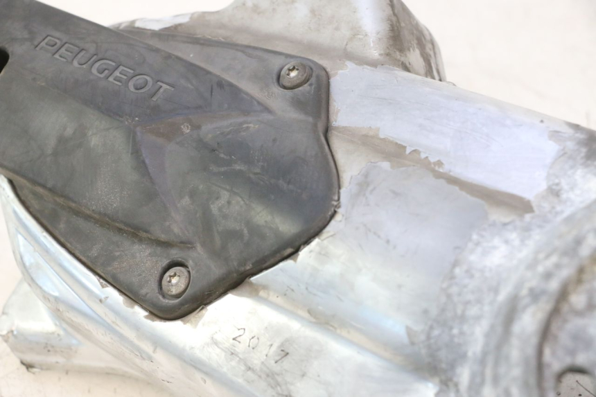 photo de VARIATOR COVER PEUGEOT CITYSTAR 125 (2011 - 2017) - Checked used part