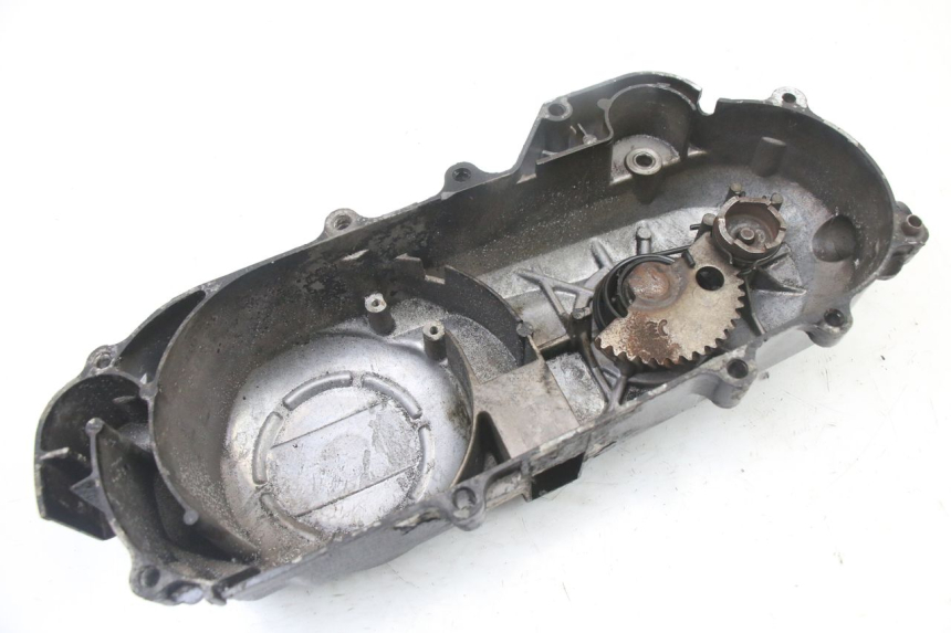 photo de DRIVE BELT COVER EDWARDS TOMORROW GRANDE RETRO 50 (2012 - 2018) - Fixing points details