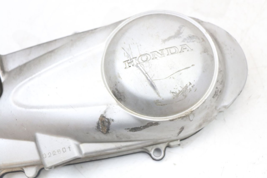 photo de DRIVE BELT COVER HONDA FES S-WING SWING 125 (2007 - 2015) - Zoom on usage condition