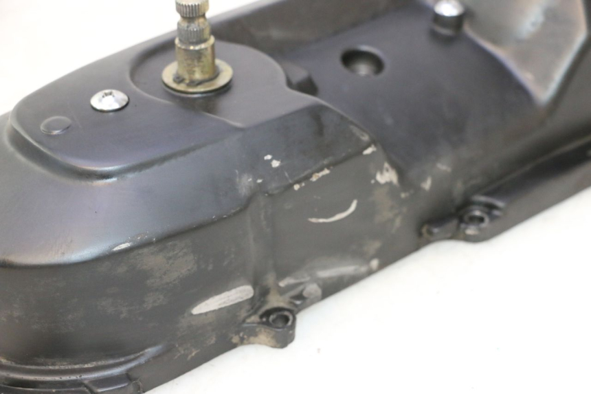 photo de DRIVE BELT COVER RIDE KALLIO 50 (2010 - 2019) - Fixing points details