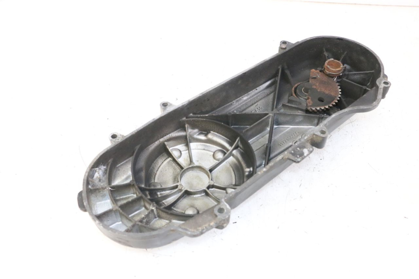 photo de VARIATOR COVER PEUGEOT KISBEE 2T 50 (2010 - 2017) - Fixing points details