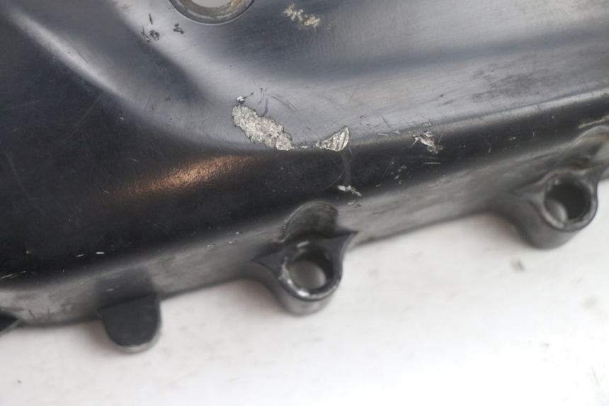 photo de VARIATOR COVER PEUGEOT KISBEE 4T 50 (2018 - 2022) - Zoom on usage condition