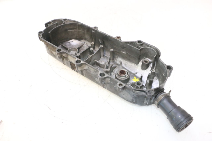 photo de VARIATOR COVER PEUGEOT KISBEE 4T 50 (2018 - 2022) - Fixing points details