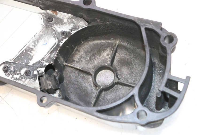 photo de DRIVE BELT COVER PEUGEOT KISBEE 4T 50 (2023 - 2026) - Zoom on usage condition