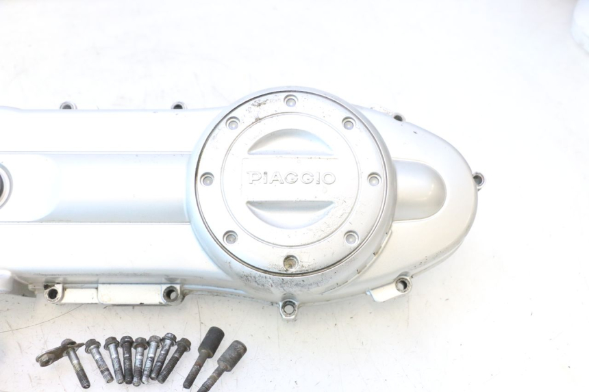 photo de DRIVE BELT COVER PIAGGIO LIBERTY IGET 4T 50 (2021 - 2025) - Alternative perspective