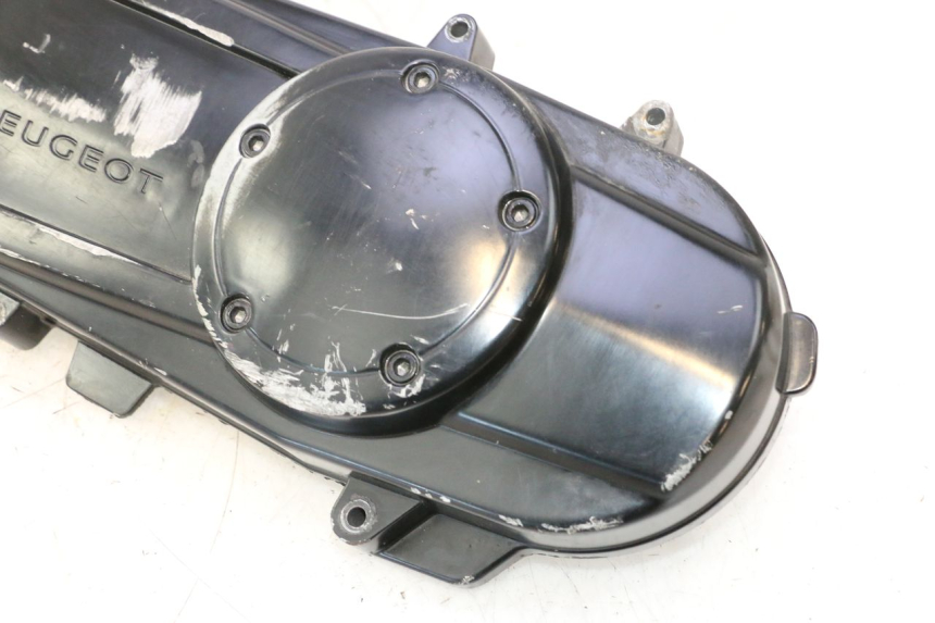 photo de DRIVE BELT COVER PEUGEOT LUDIX PRO 2T 50 (2010 - 2017) - High-resolution close-up