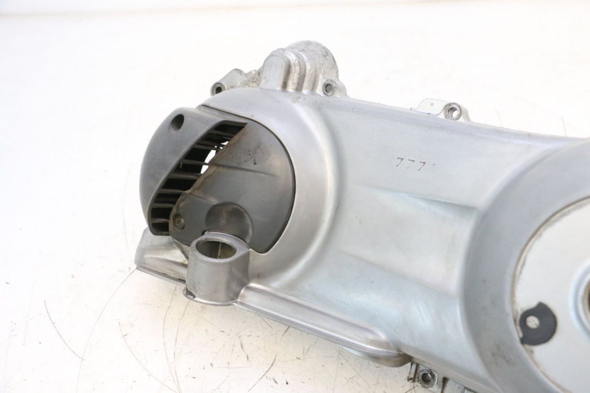 photo de DRIVE BELT COVER PIAGGIO MP3 RL 250 (2006 - 2010) - Additional view of the item