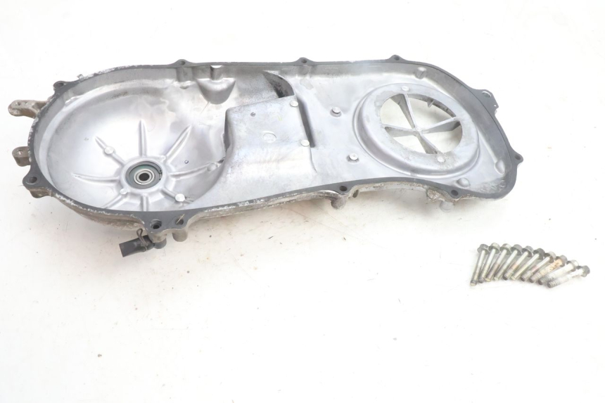 photo de DRIVE BELT COVER YAMAHA N-MAX NMAX 125 (2021 - 2024) - Technical close-up