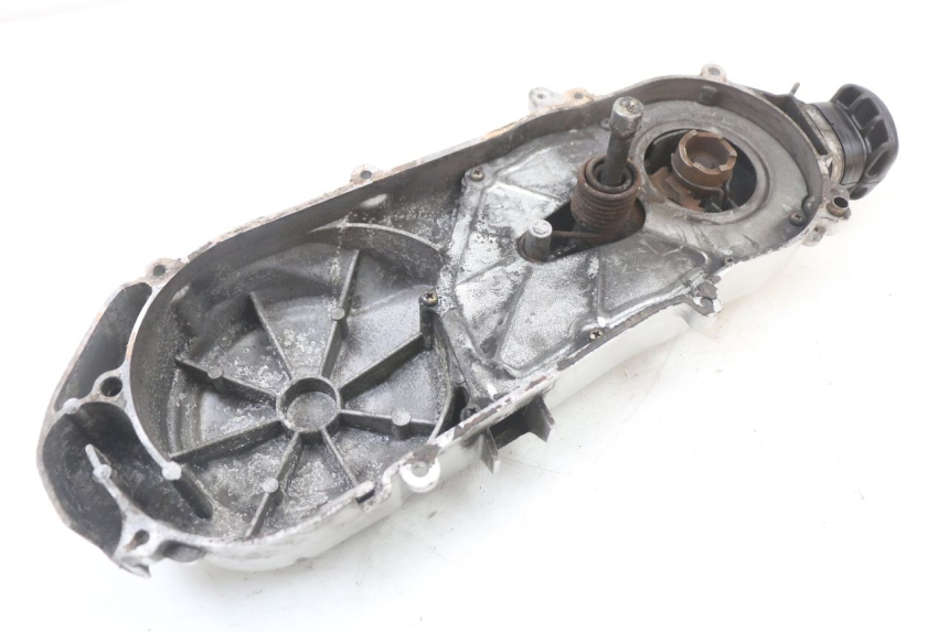 photo de DRIVE BELT COVER PEUGEOT DJANGO 125 (2014 - 2017) - Fixing points details