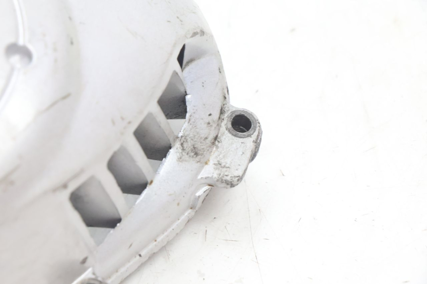 photo de DRIVE BELT COVER GILERA RUNNER SP 50 (2002 - 2004) - Fixing points details
