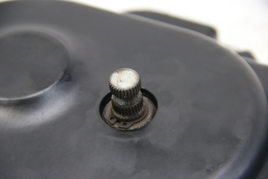 photo de VARIATOR COVER JM MOTORS SANTANA 50 (2014 - 2023) - Fixing points details