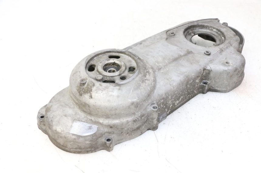 photo de VARIATOR COVER PEUGEOT SATELIS 125 (2006 - 2009) - Fixing points details