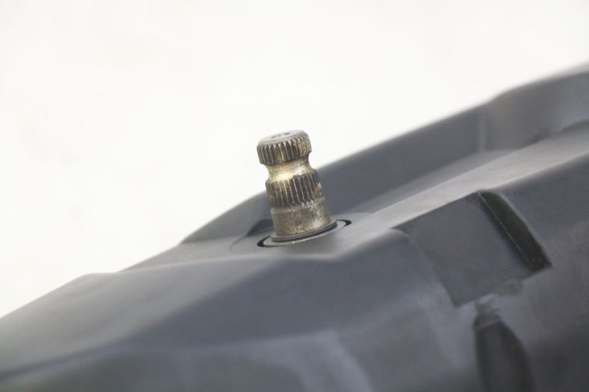 photo de VARIATOR COVER KYMCO SENTO 100 (2008 - 2013) - Fixing points details