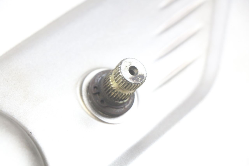 photo de VARIATOR COVER SYM SYMPHONY 125 (2009 - 2015) - Fixing points details