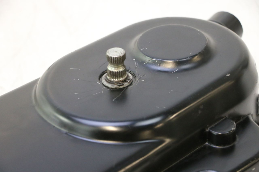 photo de DRIVE BELT COVER BAOTIAN TRAVEL SPIRIT 50 (2010 - 2012) - Additional view of the item