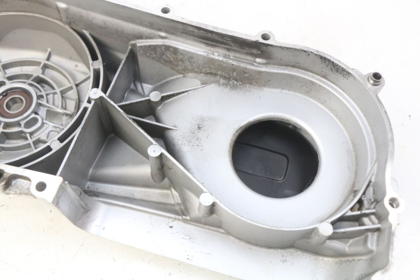 photo de VARIATOR COVER PIAGGIO VESPA GTS IGET ABS 125 (2017 - 2023) - Alternative perspective