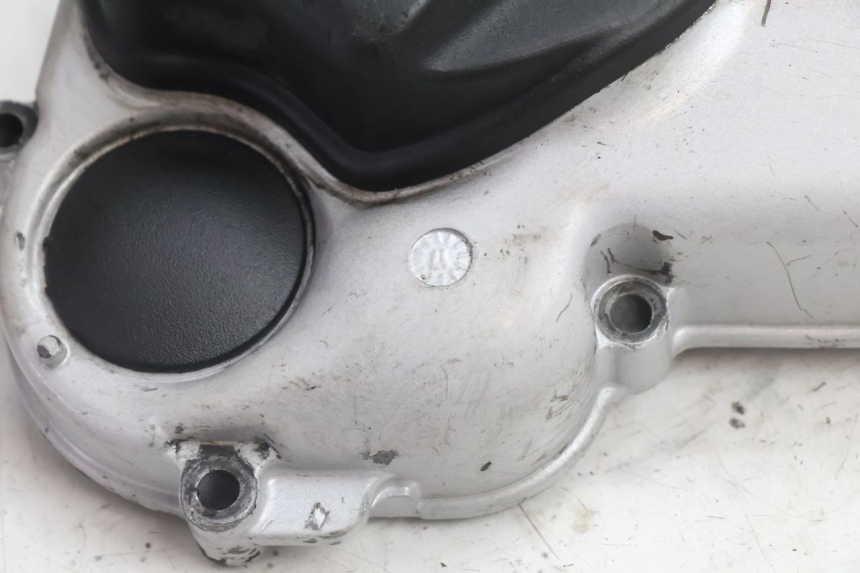 photo de DRIVE BELT COVER PIAGGIO VESPA PRIMAVERA 2T 50 (2013 - 2018) - Fixing points details