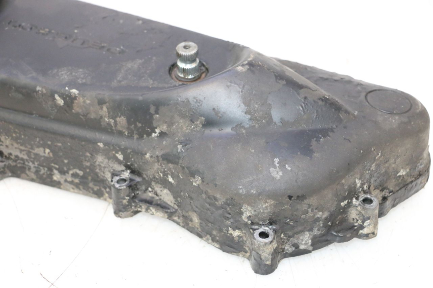 photo de DRIVE BELT COVER PEUGEOT VIVACITY 50 (1998 - 2003) - Fixing points details