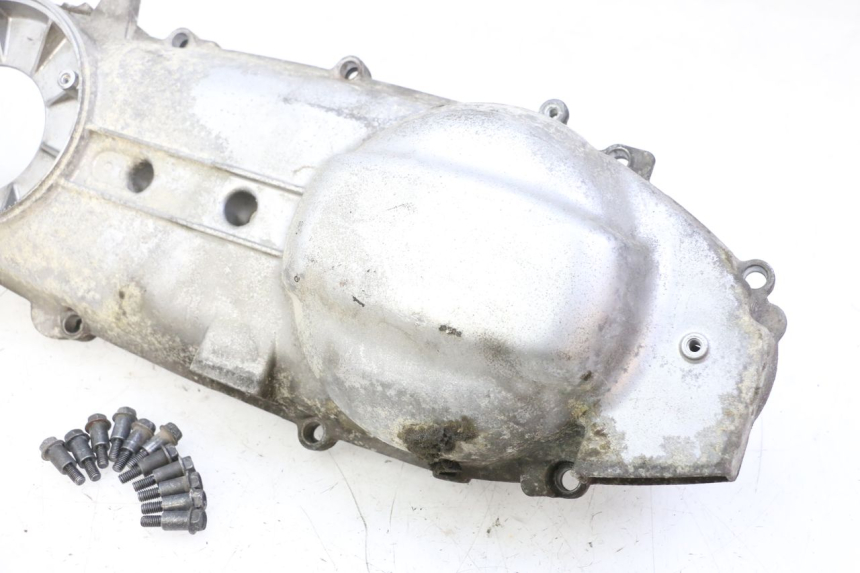 photo de VARIATOR COVER YAMAHA X-MAX XMAX 250 (2006 - 2009) - Fixing points details