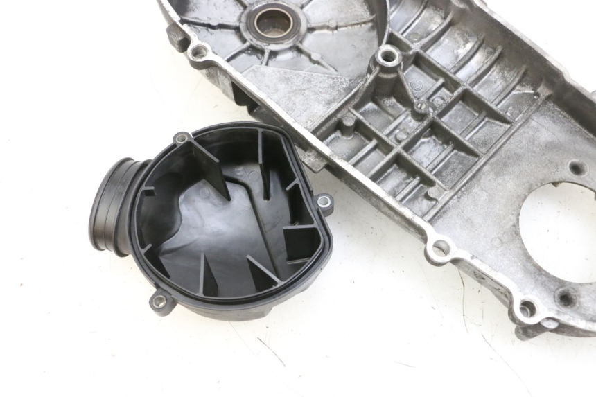 photo de VARIATOR COVER YAMAHA X-MAX XMAX 125 (2010 - 2013) - Alternative perspective