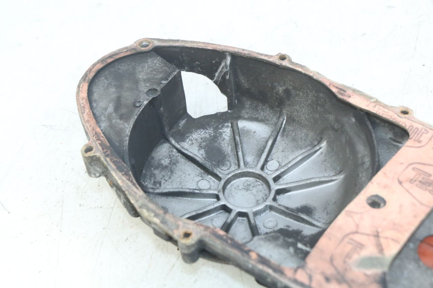 photo de VARIATOR COVER YAMAHA YP MAJESTY 125 (1998 - 2001) - Alternative perspective